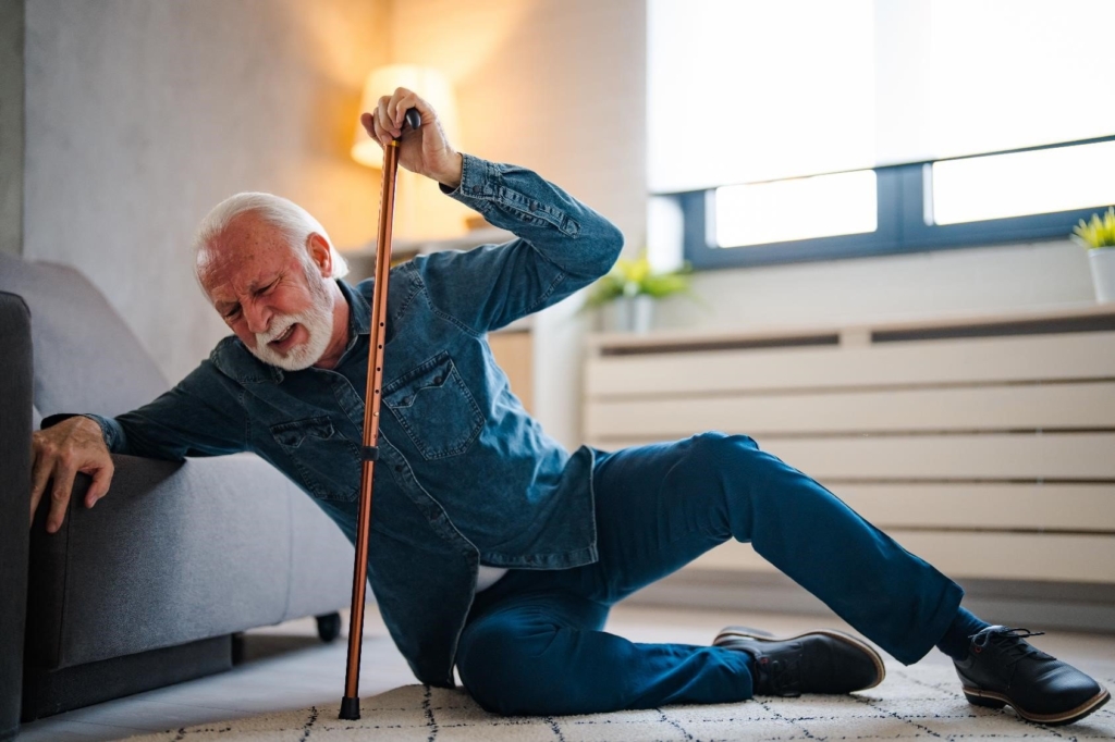 Older man has fallen, injured